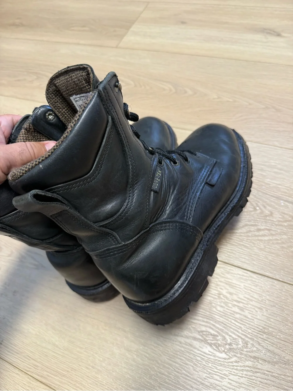 Red Wing vtg red
